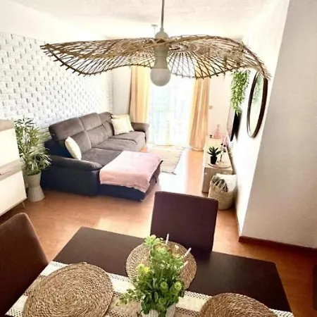 Sweet Queen South * Арона